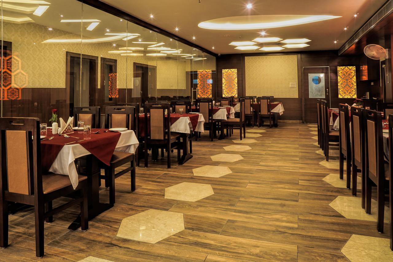 Admire Inn By Tgi Udaipur Buitenkant foto